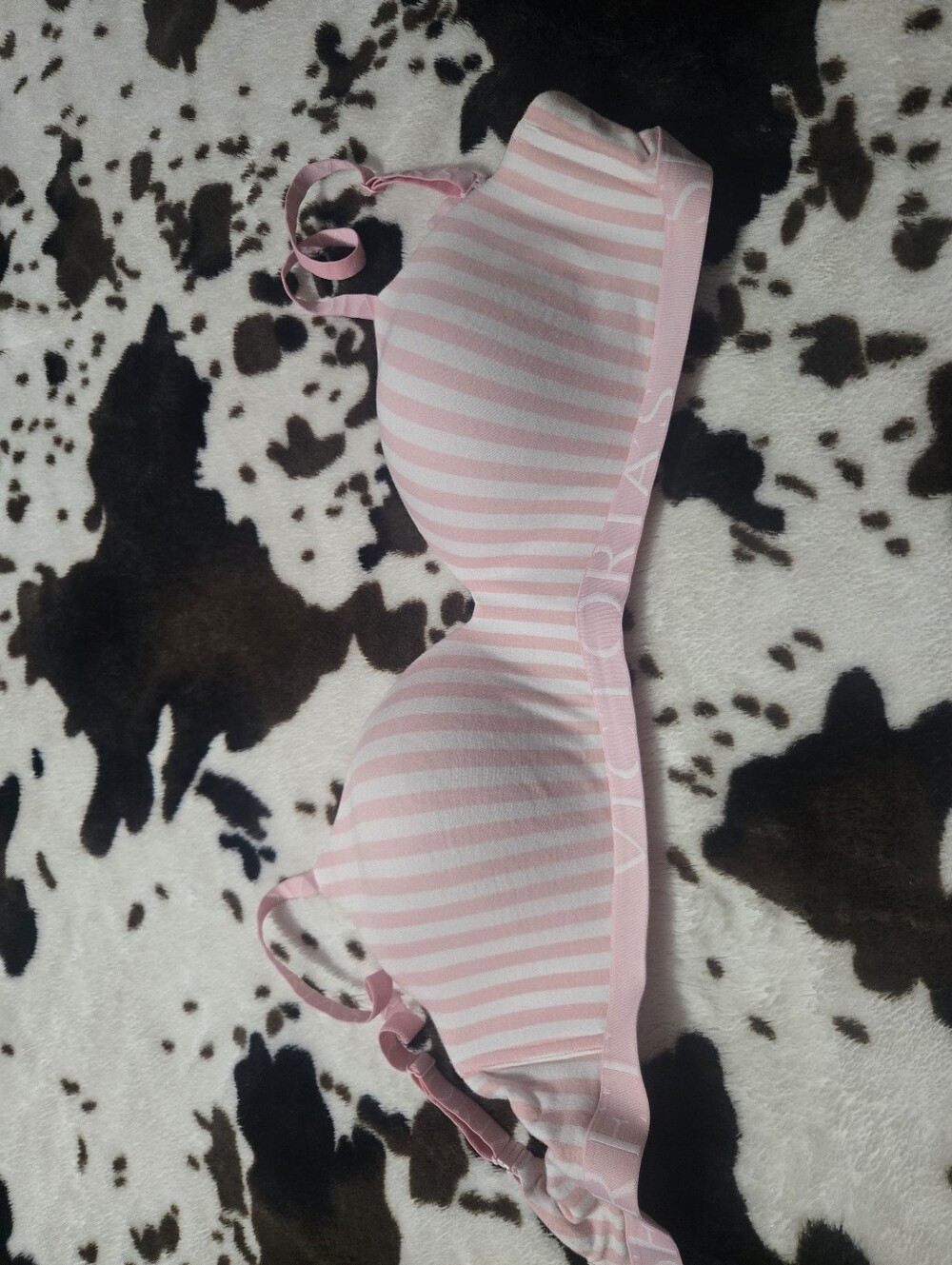 🎀 Victoria’s Secret Wireless Bra 🎀